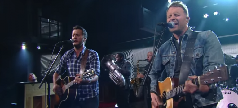 Luke Bryan & Dierks Bentley Perform Merle Haggard on The Late Show